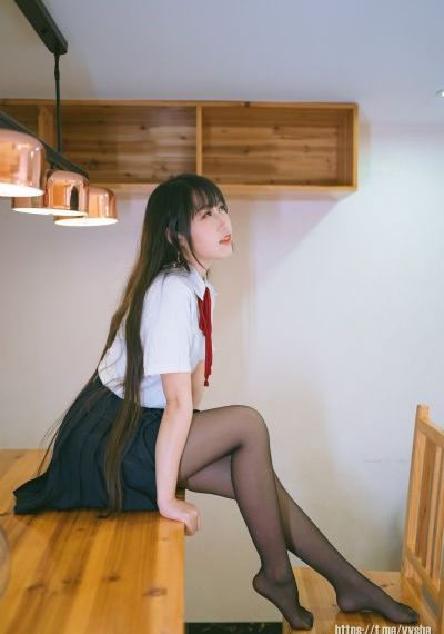 宅男噜噜噜666在线观看